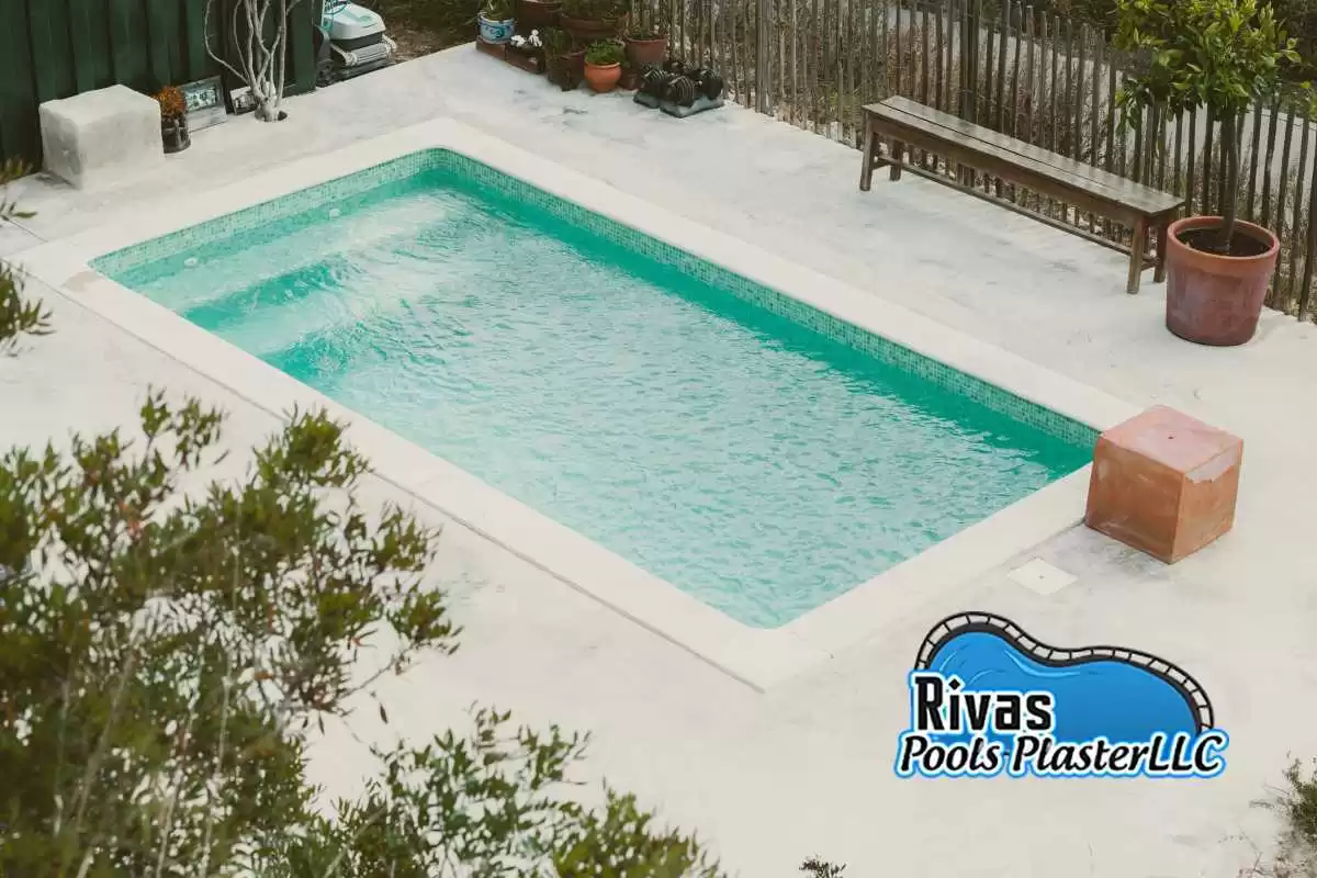 What is a Plunge Pool? Understanding Its Background & Benefits